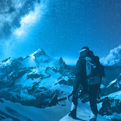 Mountaineer looking towards the horizon