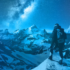 Mountaineer looking towards the horizon
